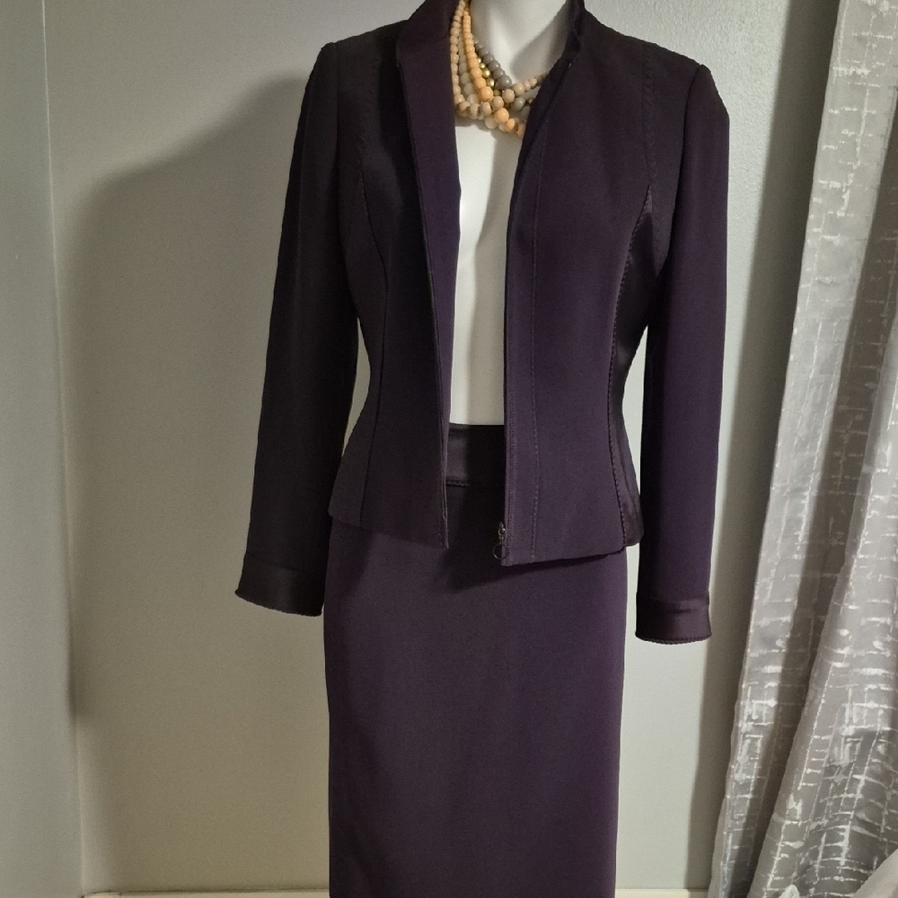 Elegant Skirt Suit